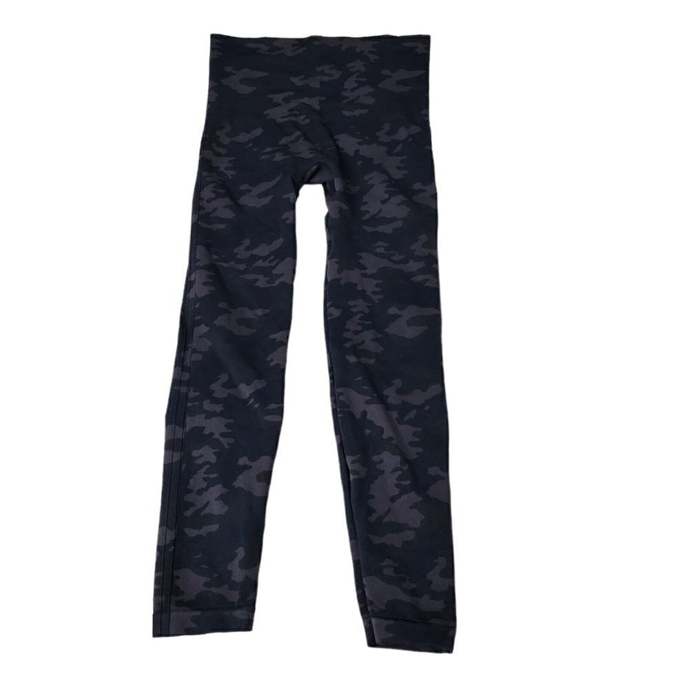 Spanx Look‎ At Me Now Leggings XL Black Camo Shaping Tummy Control Seamless
